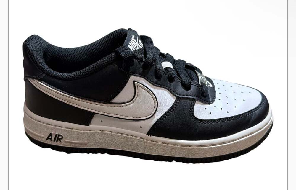 Nike Air Force 1 '07 GS 'Panda' Black/White Sneakers